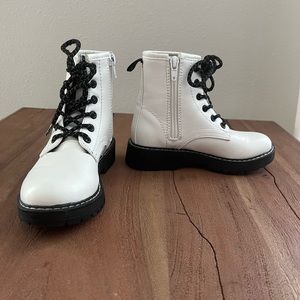 Kids Steve Madden Boots size 11, brand new.
